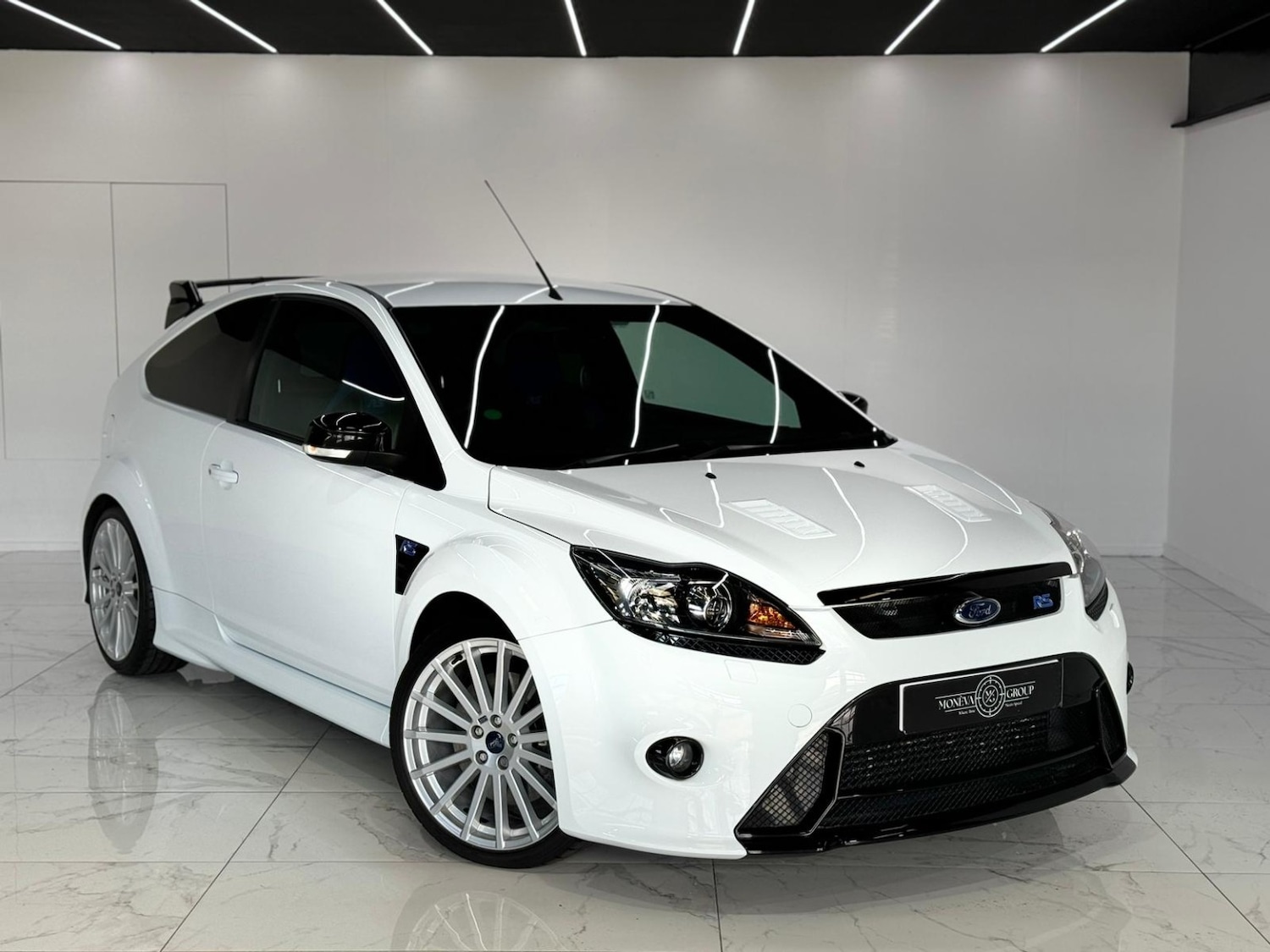 Used Ford Focus 2010 for sale - 78182760: Photo 1