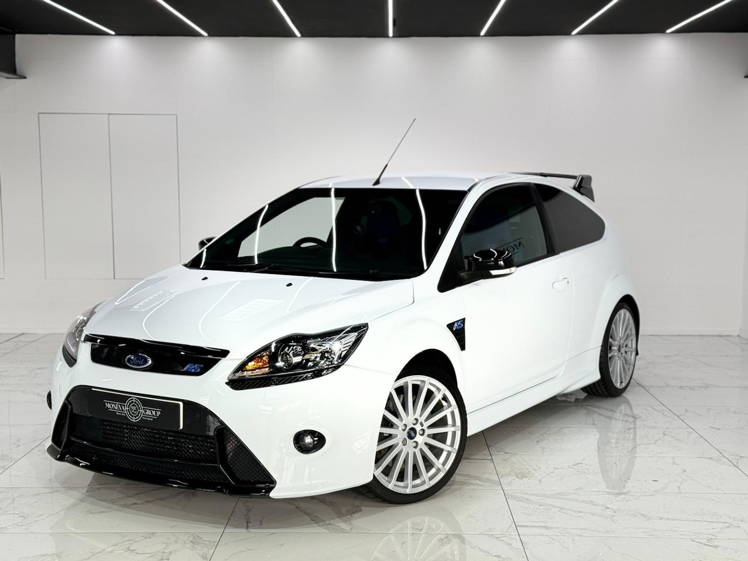 Used Ford Focus 2010 for sale - 78182760: Photo 2