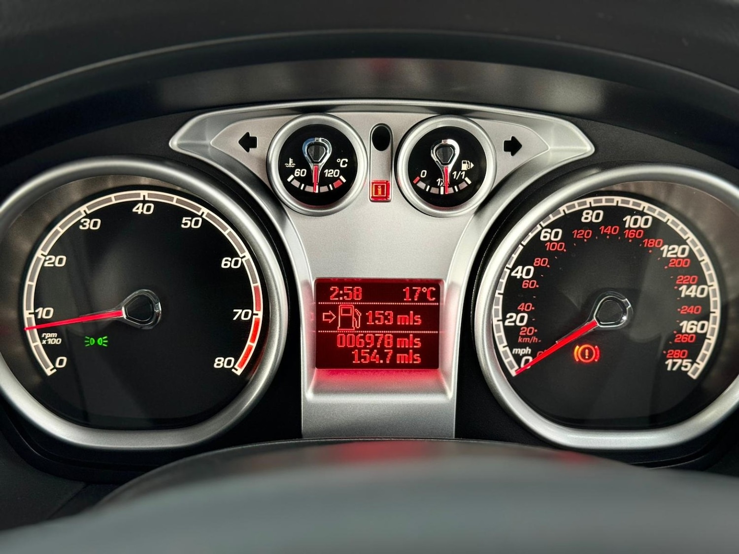 Used Ford Focus 2010 for sale - 78182760: Photo 76