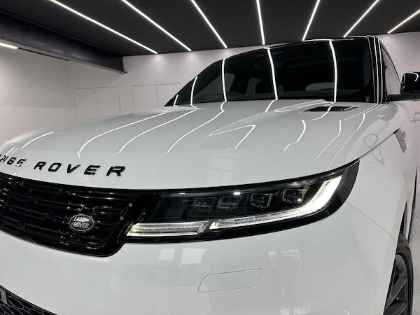 Used Land Rover Range Rover Sport 2023 for sale - 76313890: Photo 2