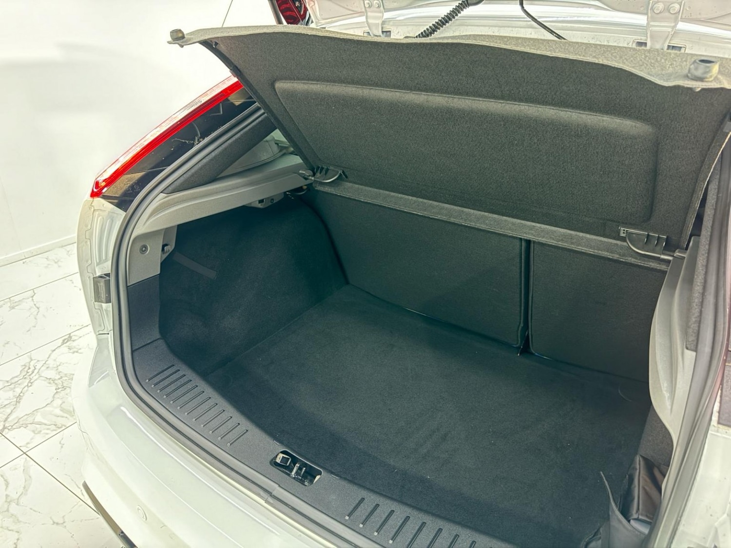 Used Ford Focus 2010 for sale - 76769419: Photo 61