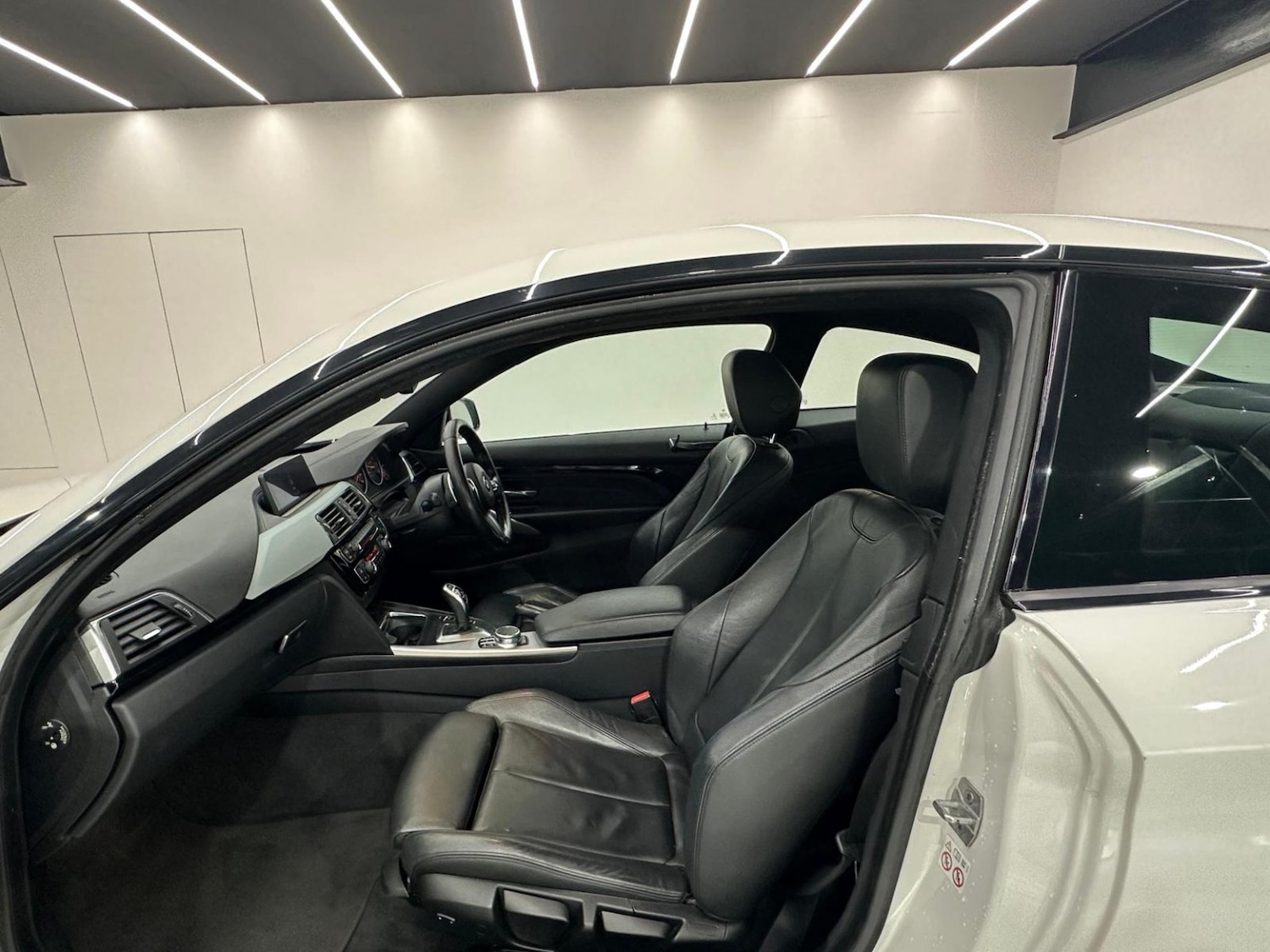 Used BMW 4 Series 2017 for sale - 76712662: Photo 35