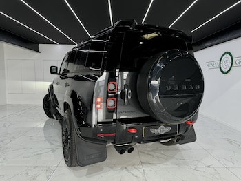 Used Land Rover Defender 2025 for sale - 77781687: Photo