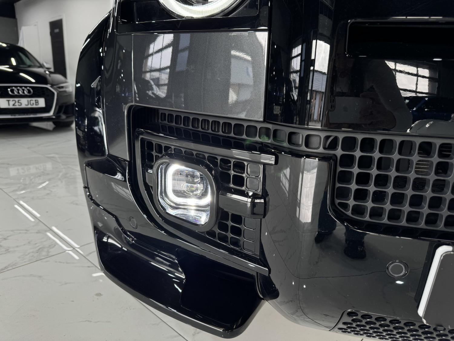 Used Land Rover Defender 2025 for sale - 77781687: Photo 47