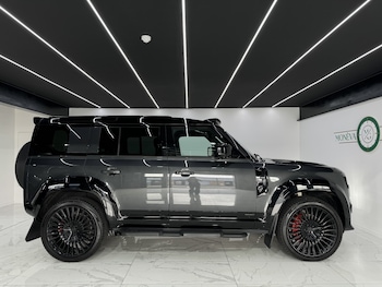 Used Land Rover Defender 2025 for sale - 77781687: Photo