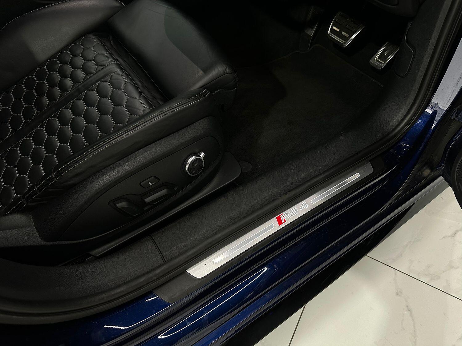 Used Audi RS4 2018 for sale - 76293239: Photo 25