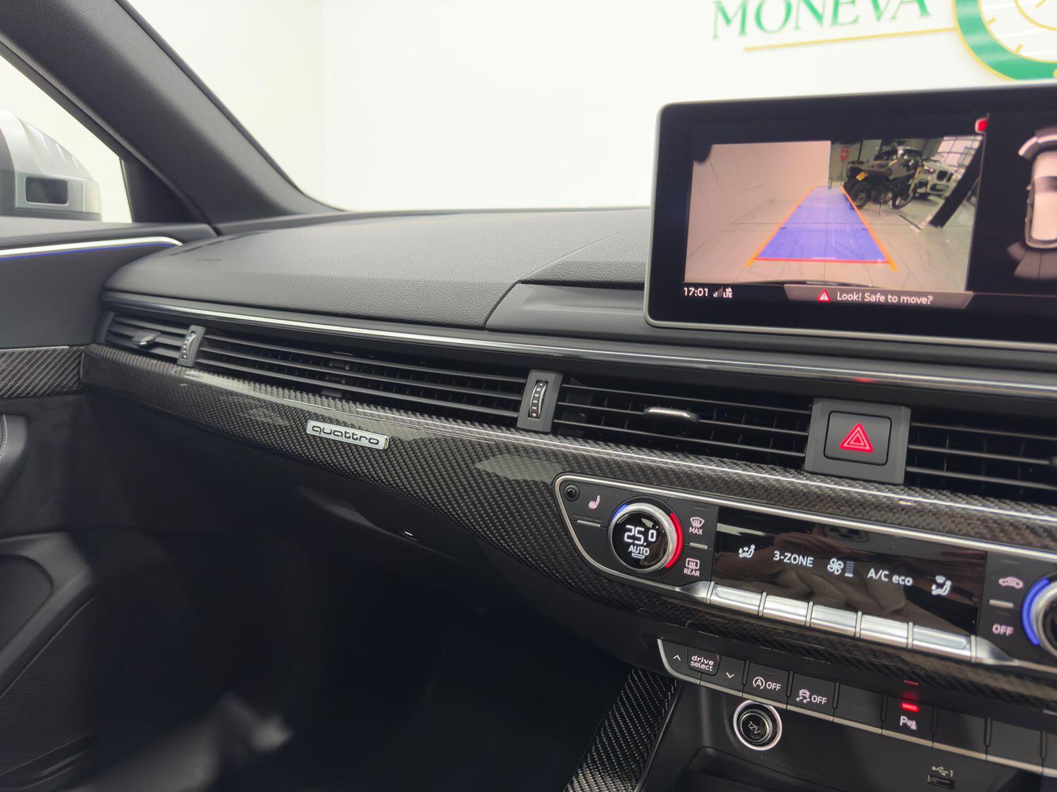 Used Audi RS4 2018 for sale - 76293239: Photo 30
