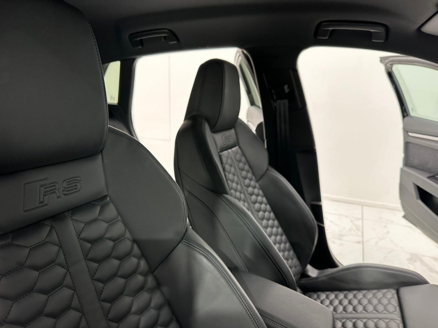 Used Audi RS3 2024 for sale - 77080772: Photo 32