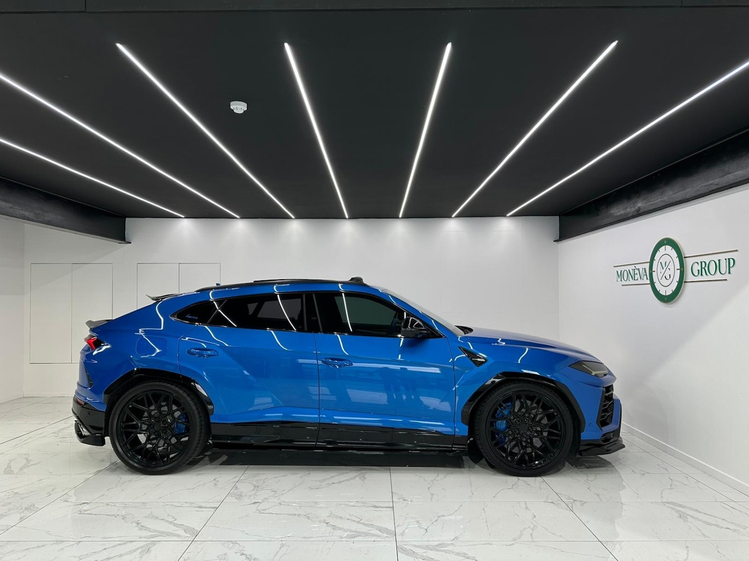 Used Lamborghini Urus 2018 for sale - 77140734: Photo 3