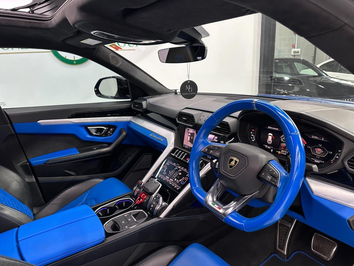 Used Lamborghini Urus 2018 for sale - 77140734: Photo 7