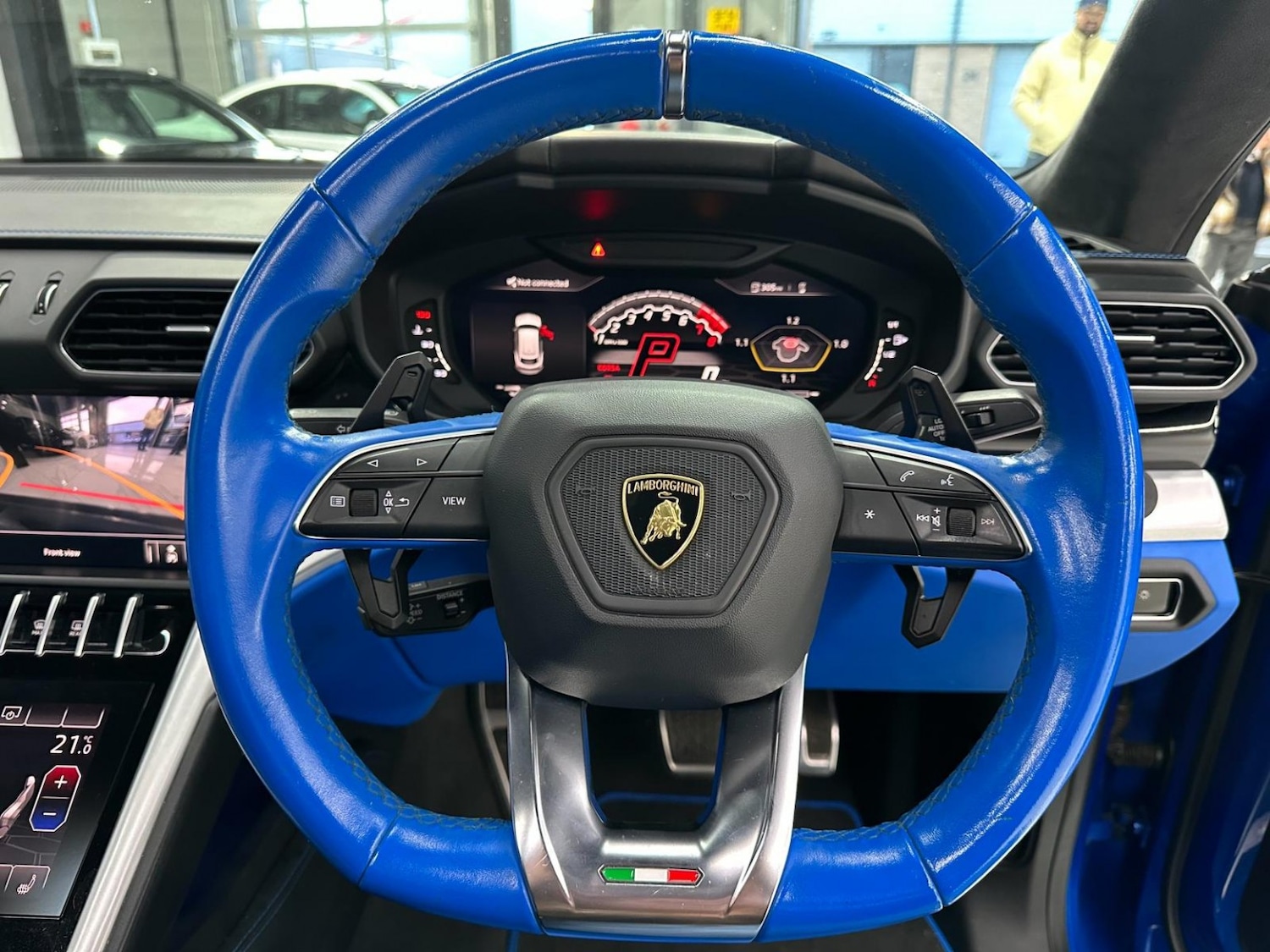 Used Lamborghini Urus 2018 for sale - 77140734: Photo 9