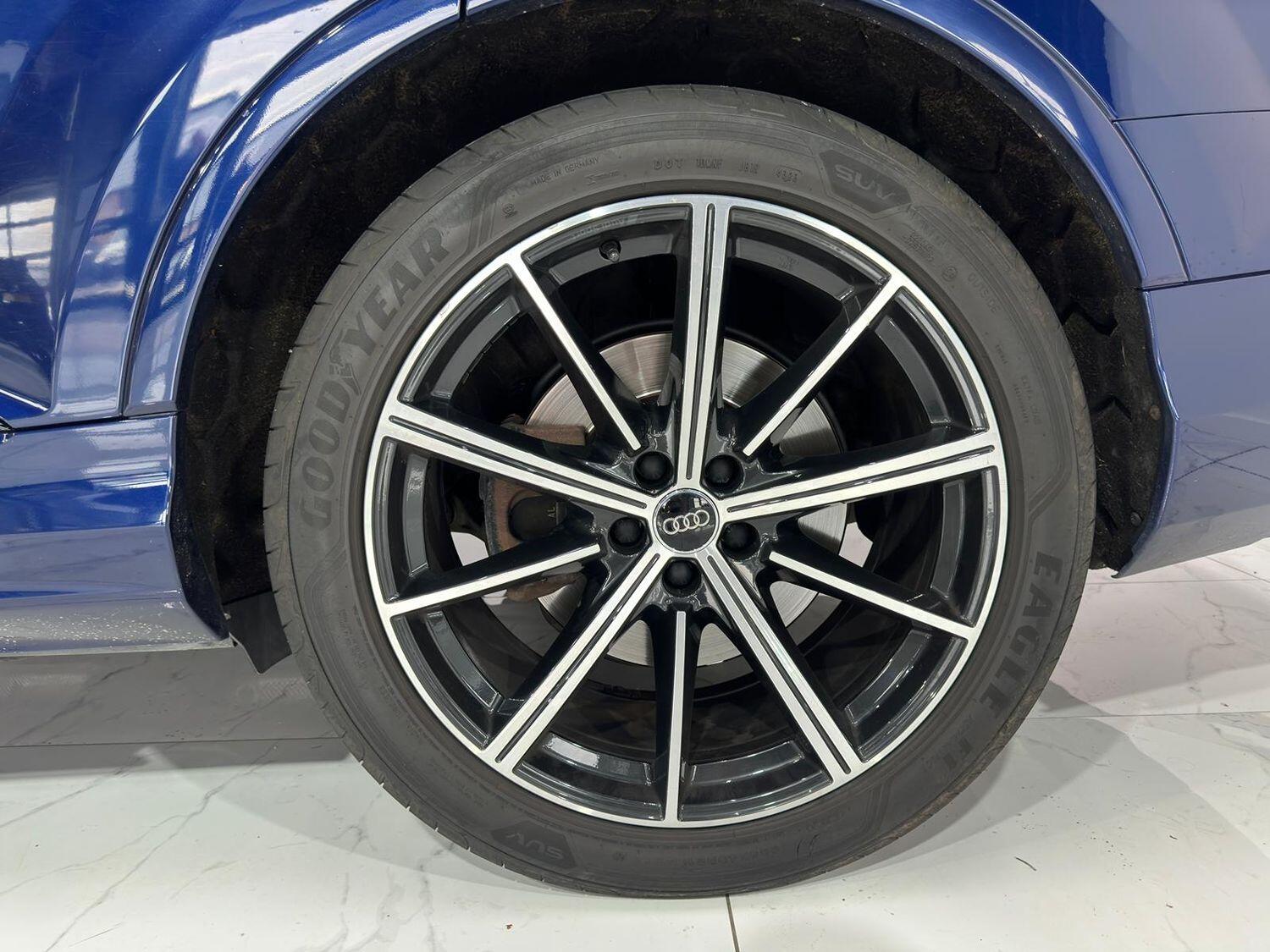 Used Audi Q7 2020 for sale - 76497456: Photo 21