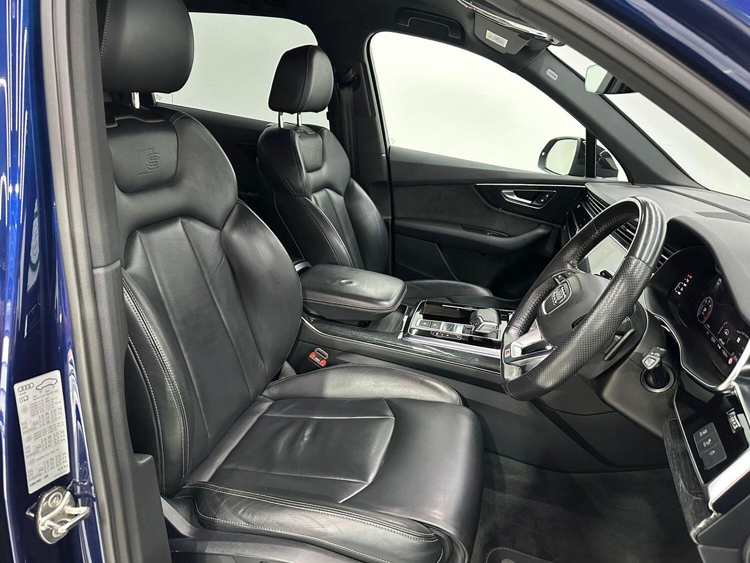 Used Audi Q7 2020 for sale - 76497456: Photo 29