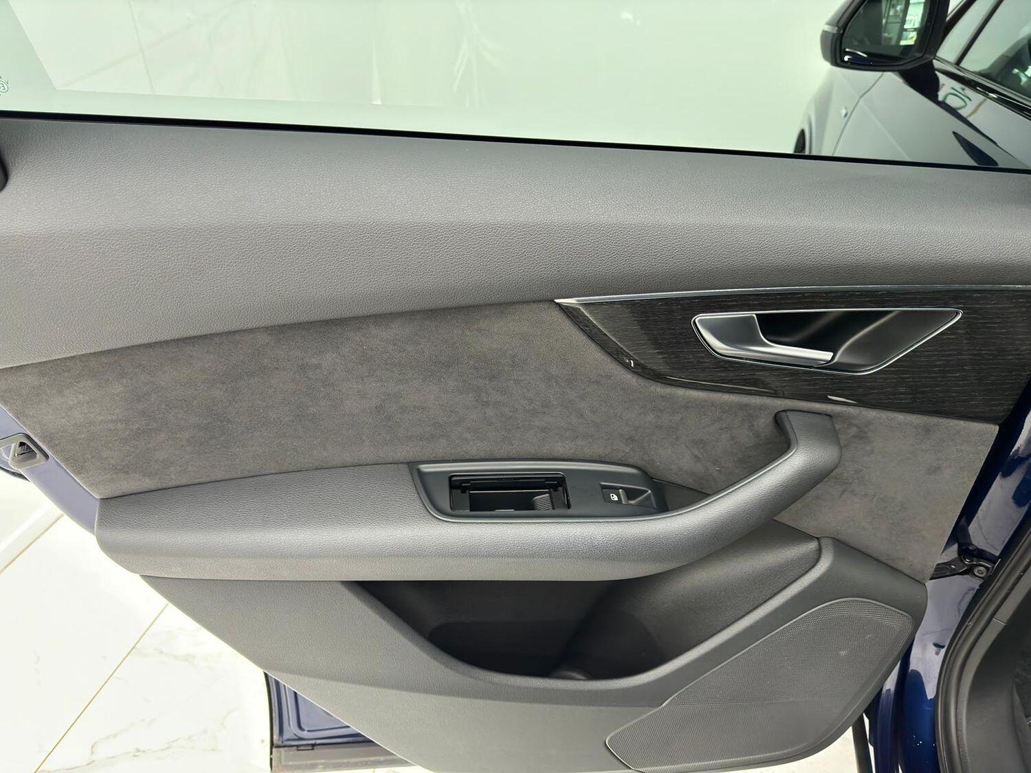 Used Audi Q7 2020 for sale - 76497456: Photo 47