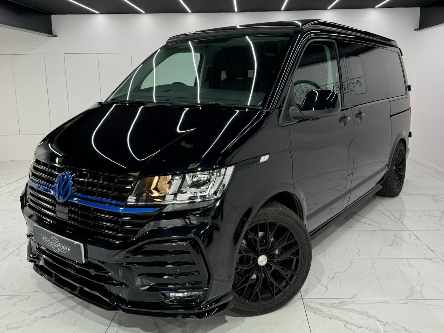 Used Volkswagen Transporter 2022 for sale - 77610073: Photo 2