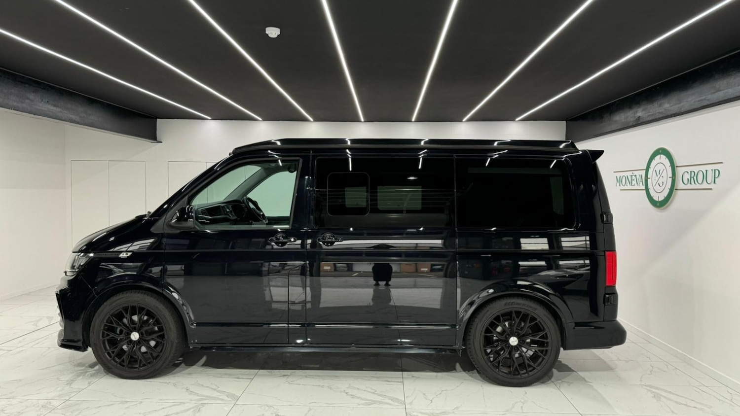 Used Volkswagen Transporter 2022 for sale - 77610073: Photo 3