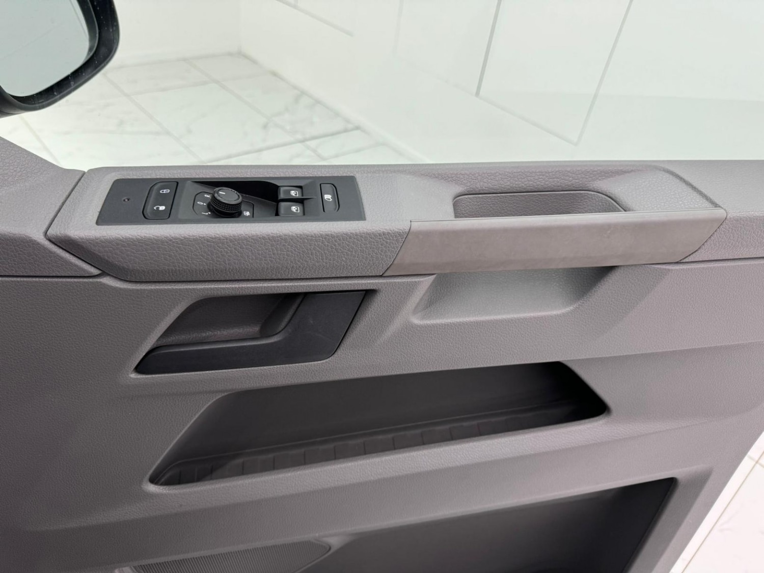 Used Volkswagen Transporter 2022 for sale - 77610073: Photo 38