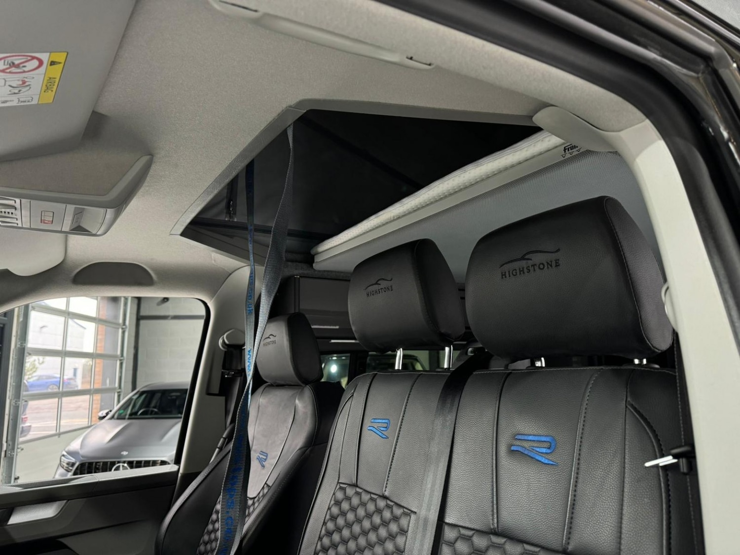 Used Volkswagen Transporter 2022 for sale - 77610073: Photo 8