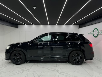 Used Audi SQ7 2017 for sale - 77643648: Photo