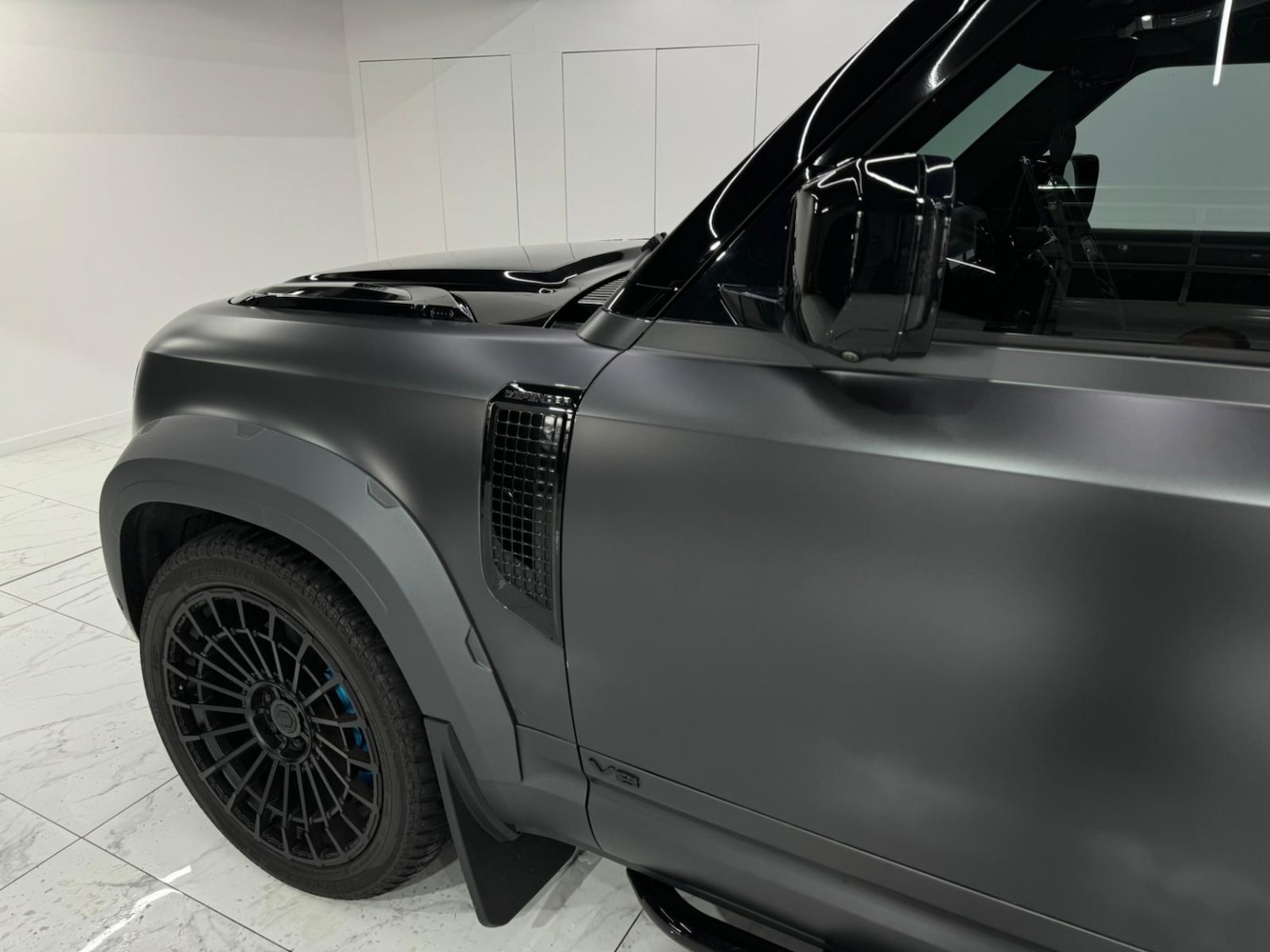 Used Land Rover Defender 90 2021 for sale - 77729551: Photo 10