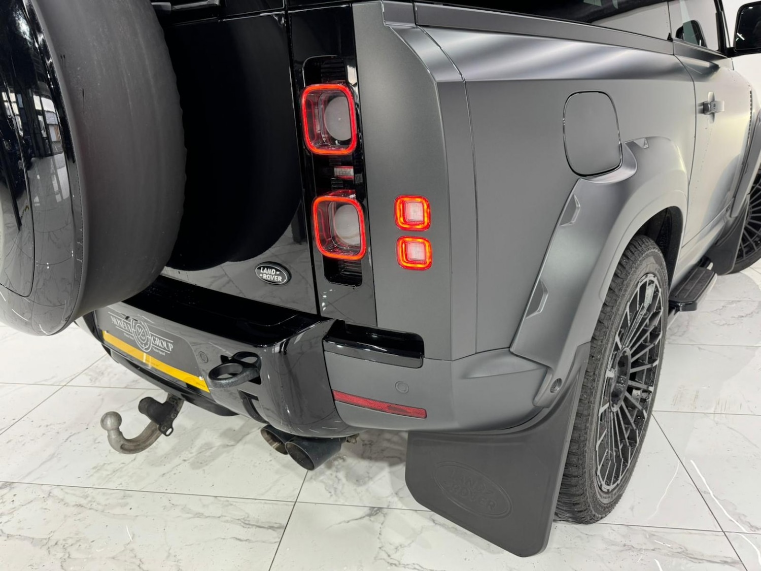 Used Land Rover Defender 90 2021 for sale - 77729551: Photo 13