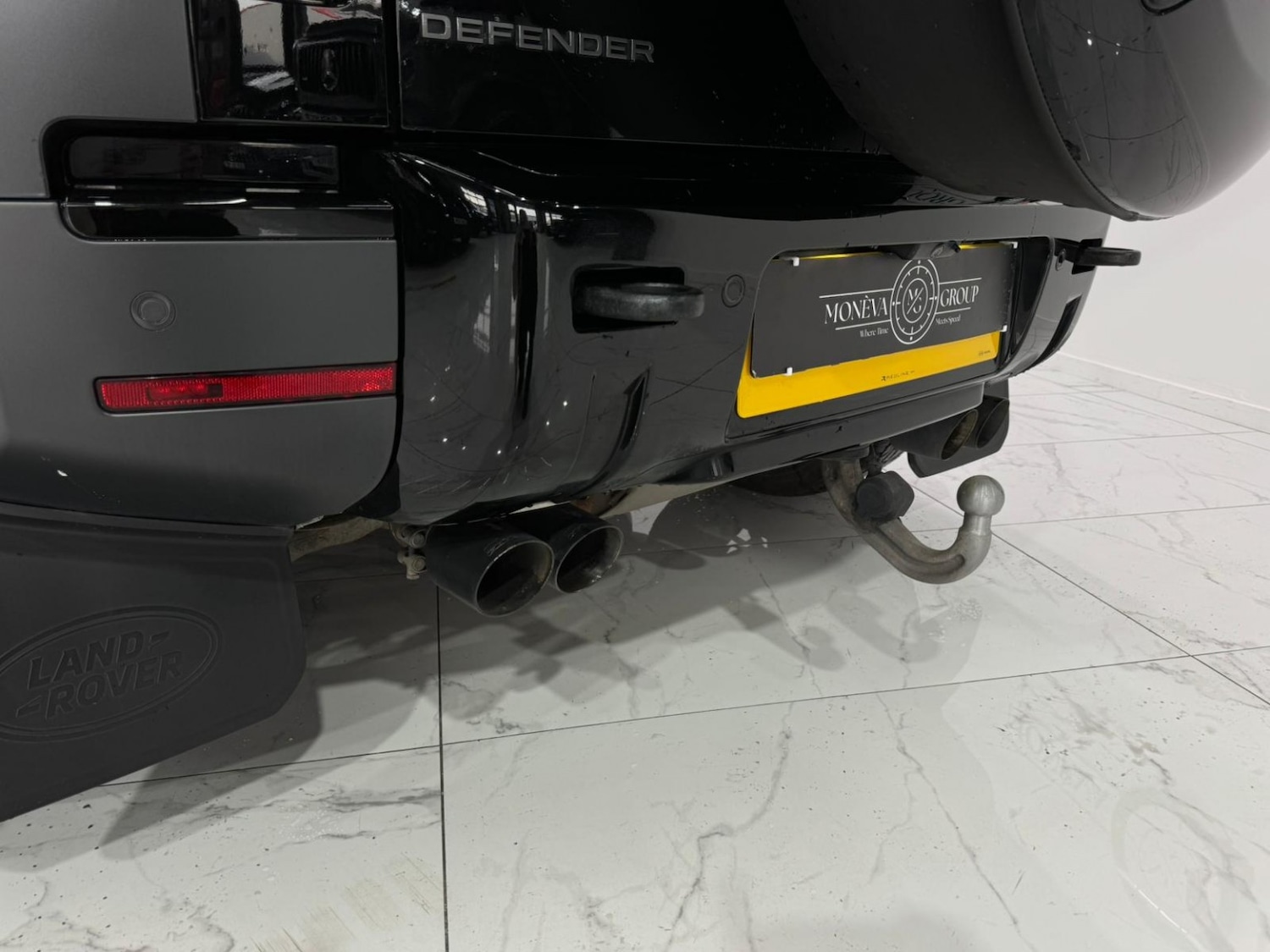 Used Land Rover Defender 90 2021 for sale - 77729551: Photo 17