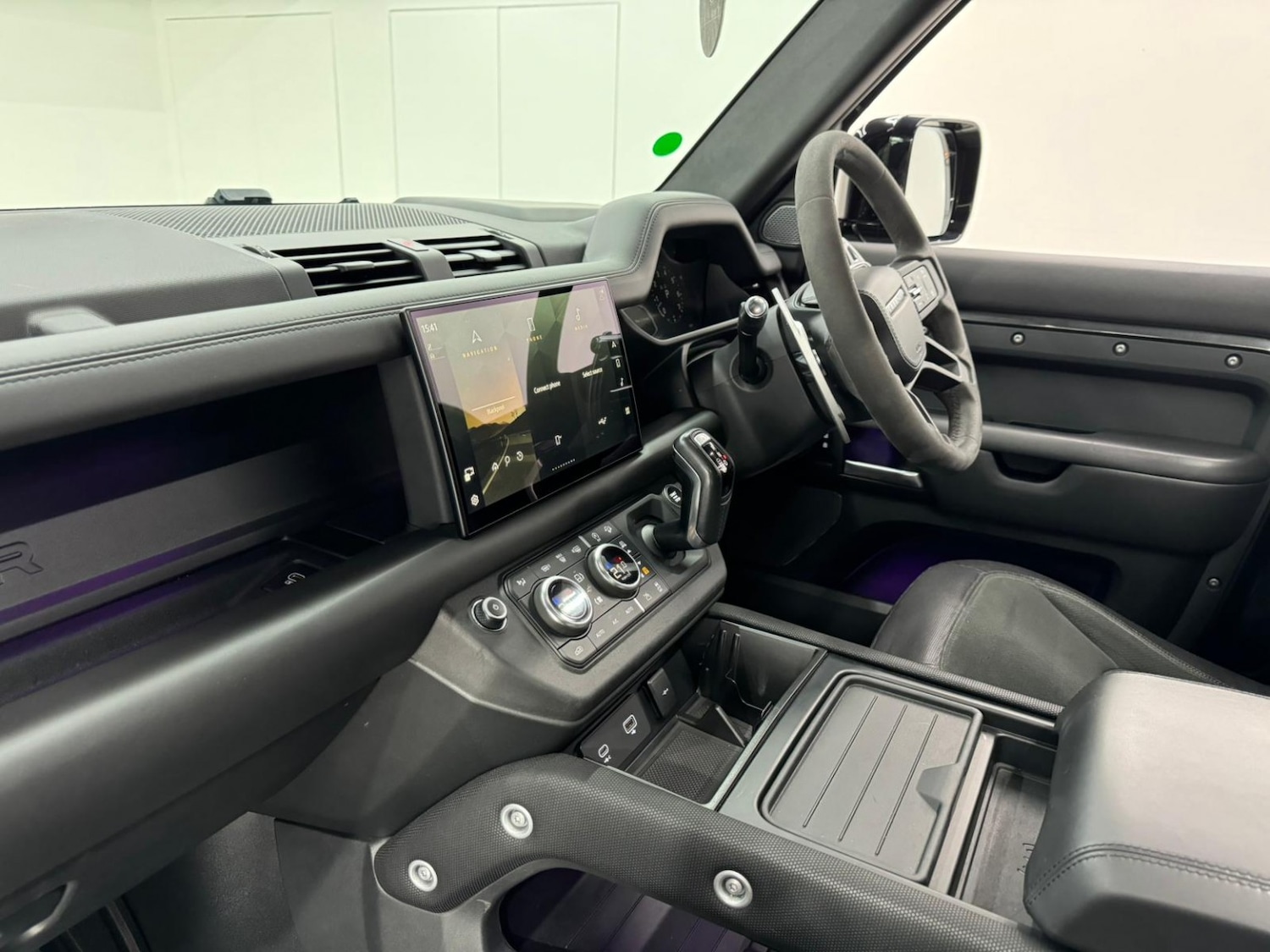 Used Land Rover Defender 90 2021 for sale - 77729551: Photo 38