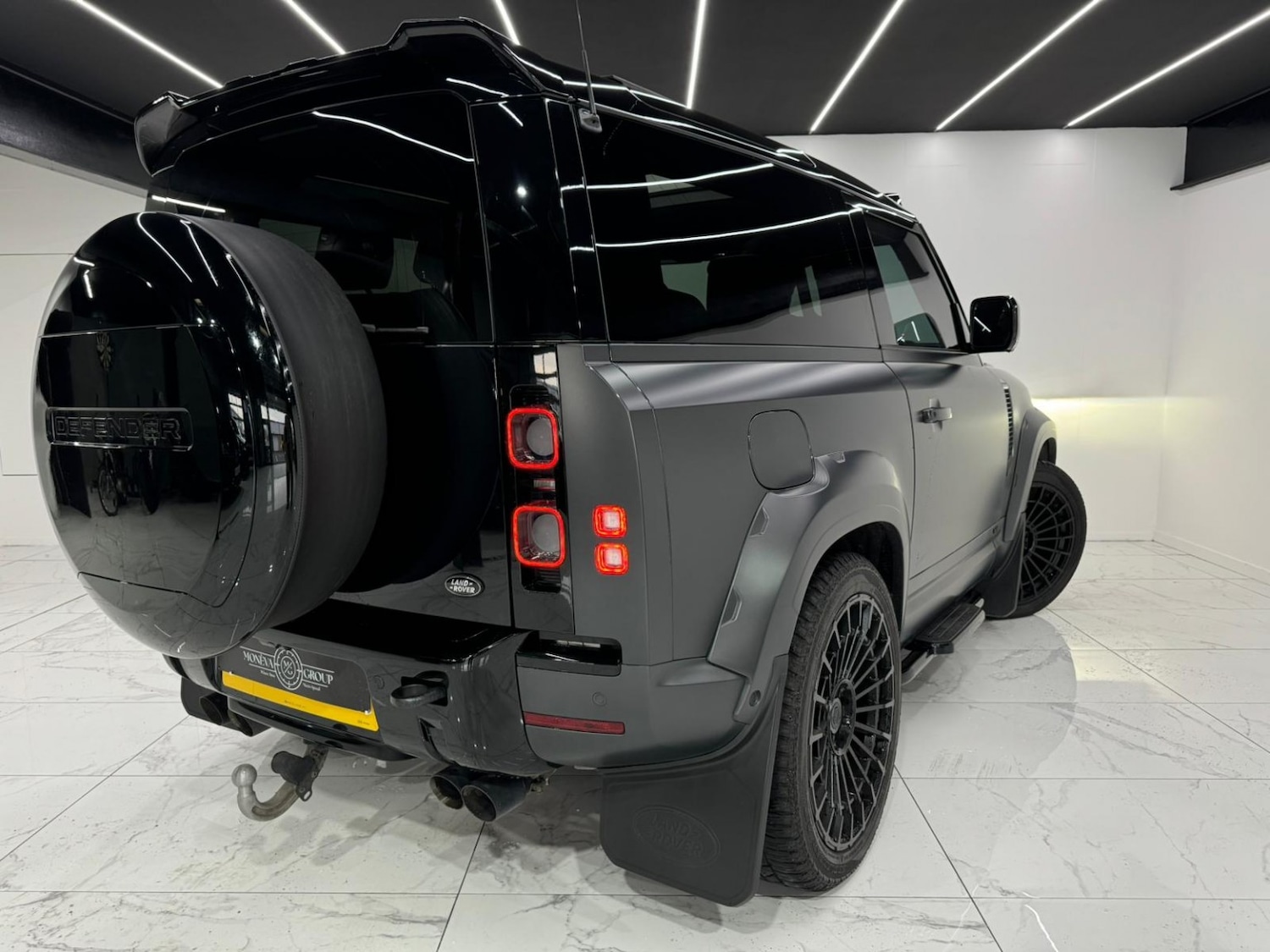 Used Land Rover Defender 90 2021 for sale - 77729551: Photo 6