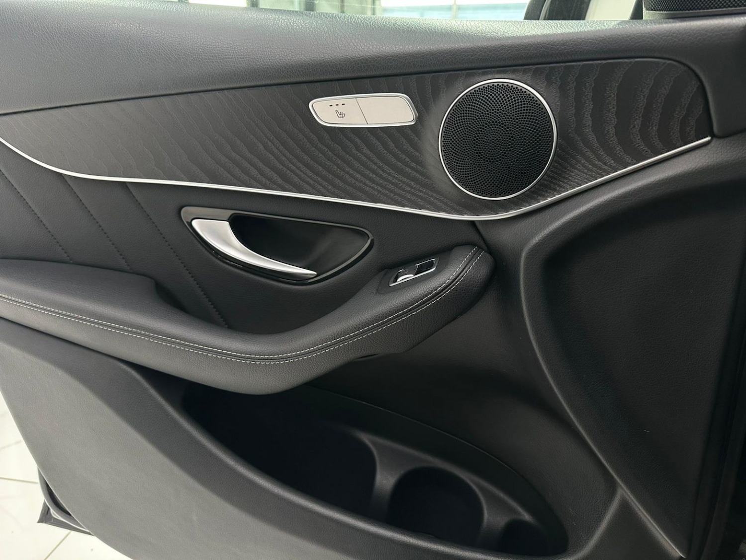 Used Mercedes-Benz GLC 2021 for sale - 76631473: Photo 17