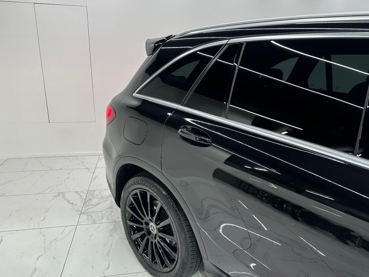 Used Mercedes-Benz GLC 2021 for sale - 76631473: Photo 35