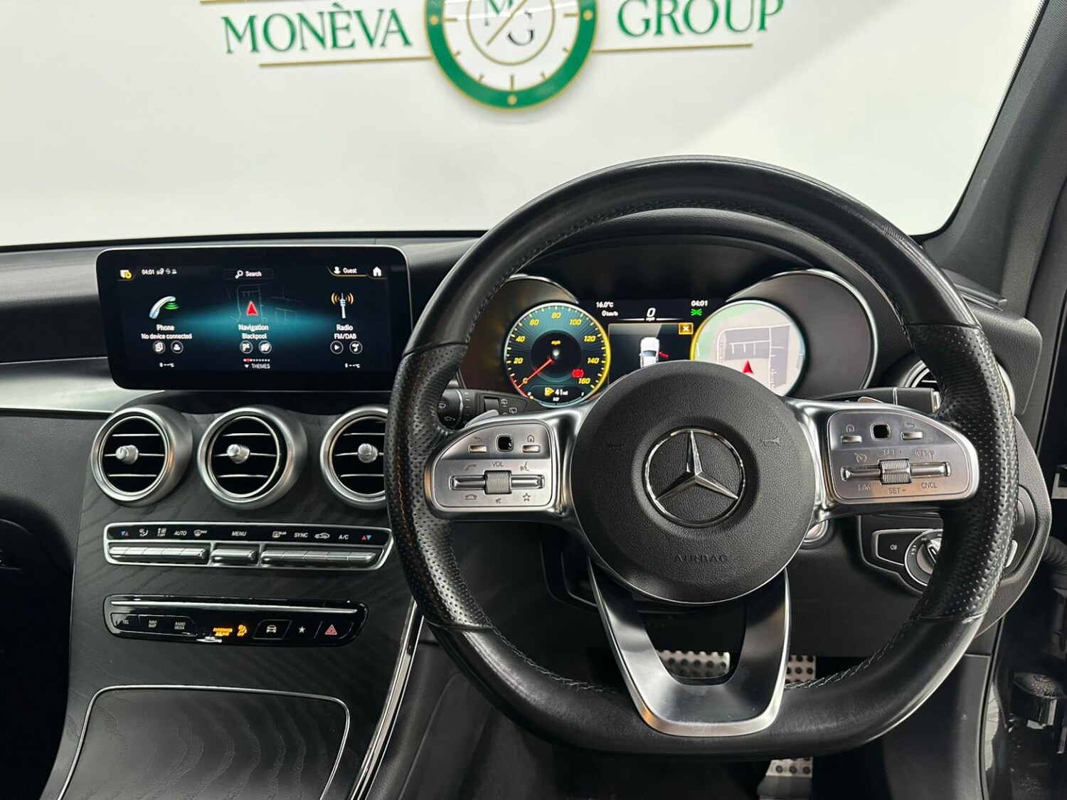 Used Mercedes-Benz GLC 2021 for sale - 76631473: Photo 38