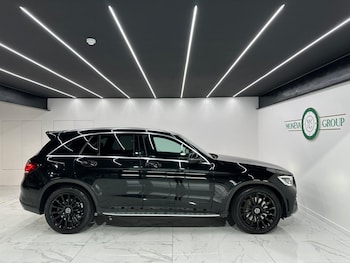 Used Mercedes-Benz GLC 2021 for sale - 76631473: Photo