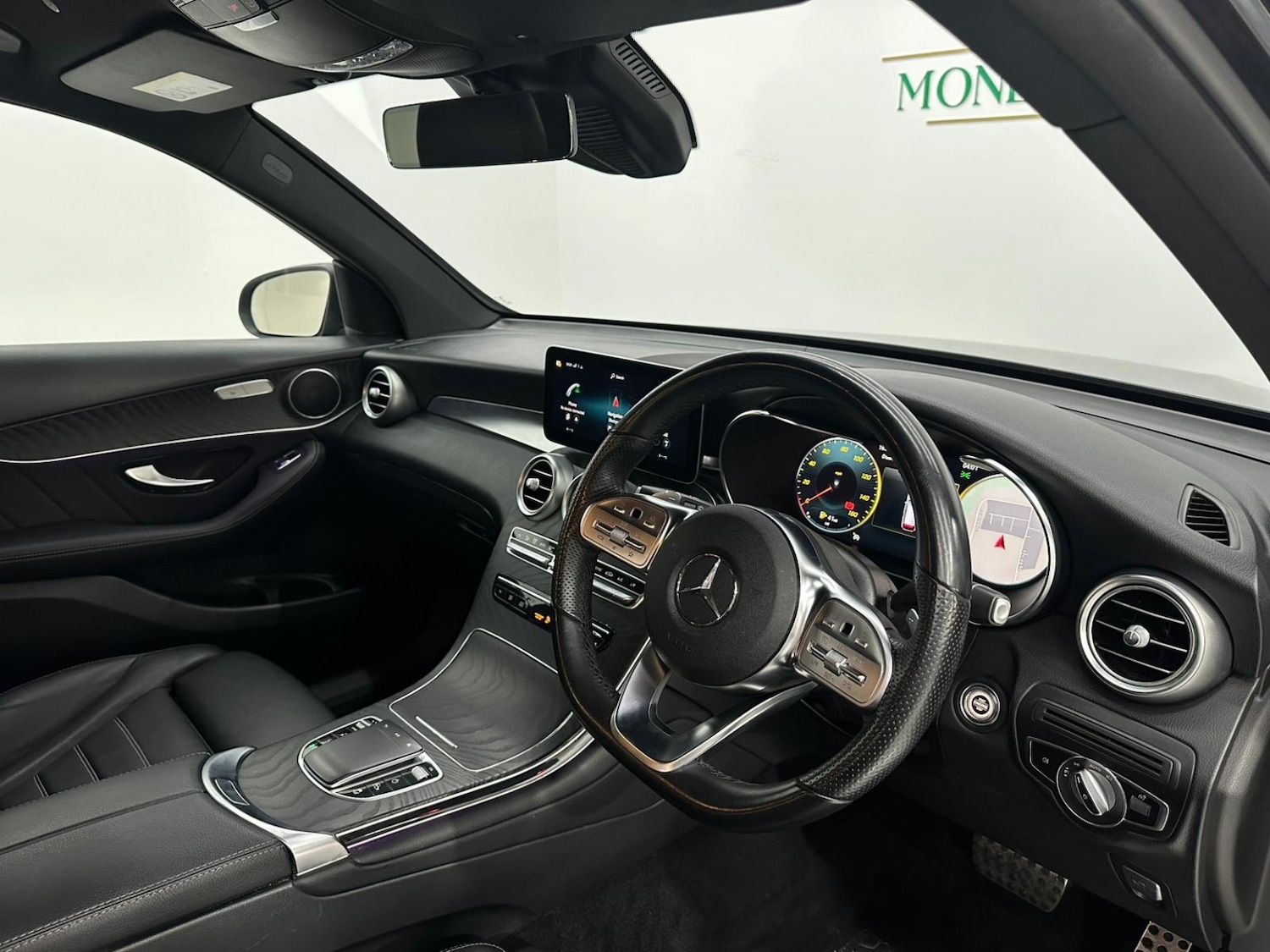 Used Mercedes-Benz GLC 2021 for sale - 76631473: Photo 8