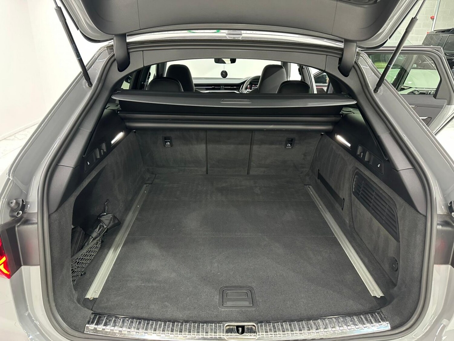 Used Audi RS6 2020 for sale - 77465787: Photo 51