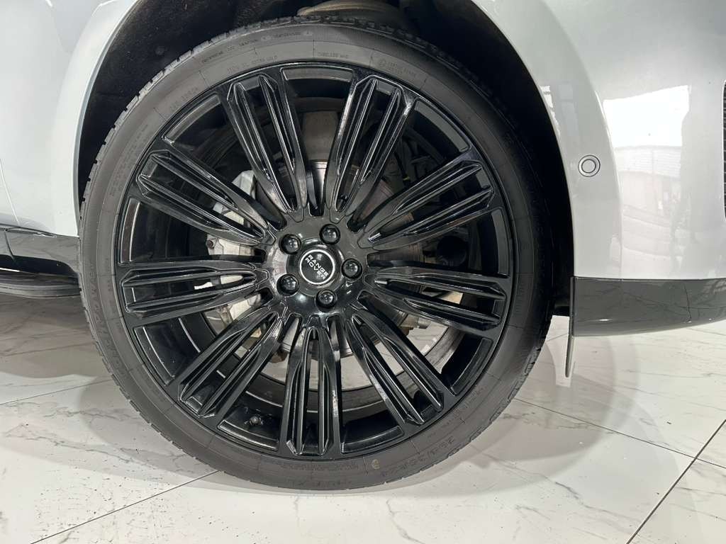 Used Land Rover Range Rover 2023 for sale - 76387360: Photo 9