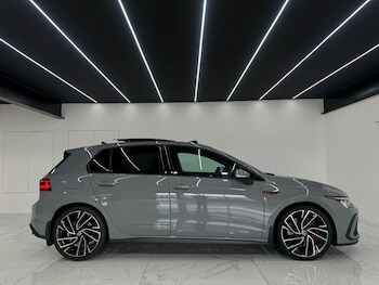 Used Volkswagen Golf 2021 for sale - 77643710: Photo