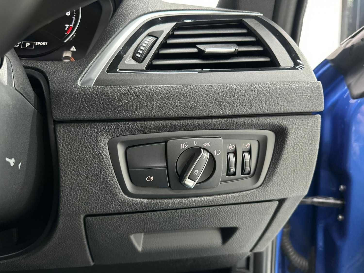 Used BMW 1 Series 2018 for sale - 77729581: Photo 44