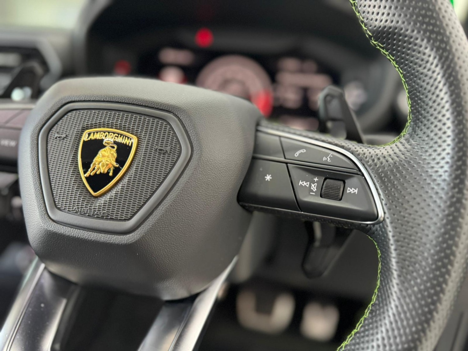 Used Lamborghini Urus 2021 for sale - 78155366: Photo 24