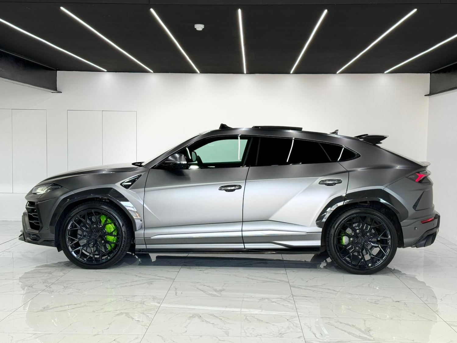 Used Lamborghini Urus 2021 for sale - 78155366: Photo 3