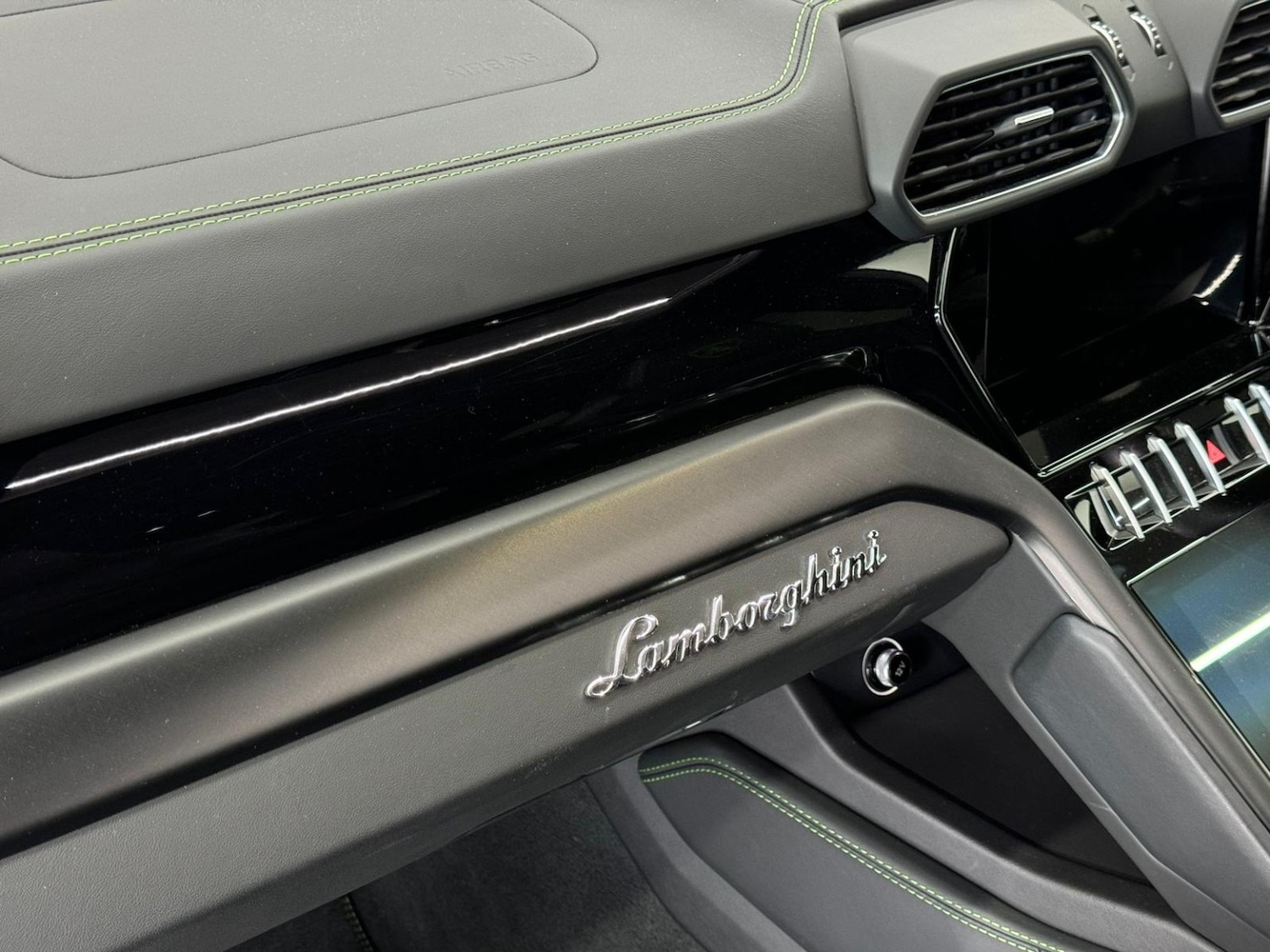 Used Lamborghini Urus 2021 for sale - 78155366: Photo 39