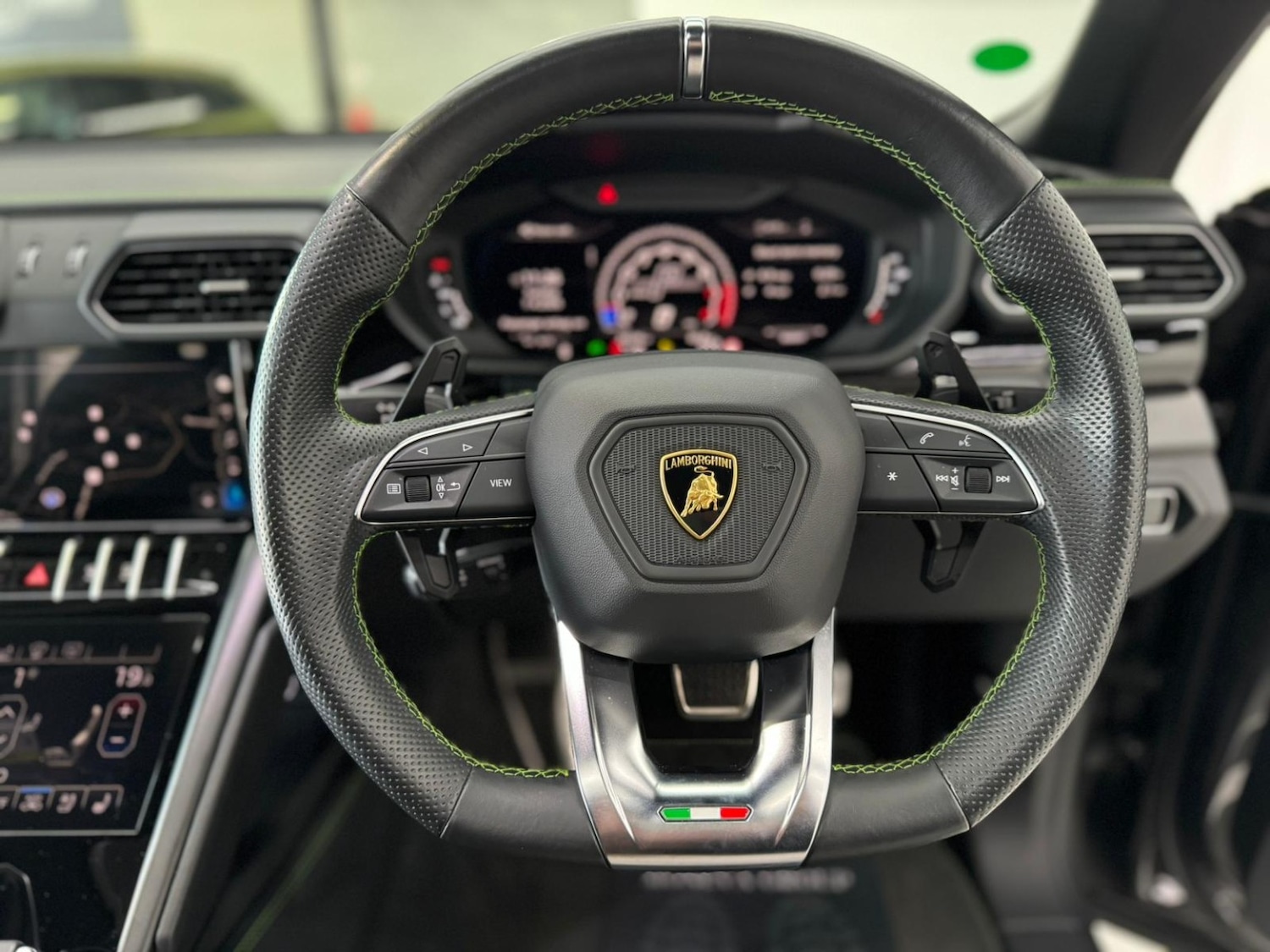Used Lamborghini Urus 2021 for sale - 78155366: Photo 9
