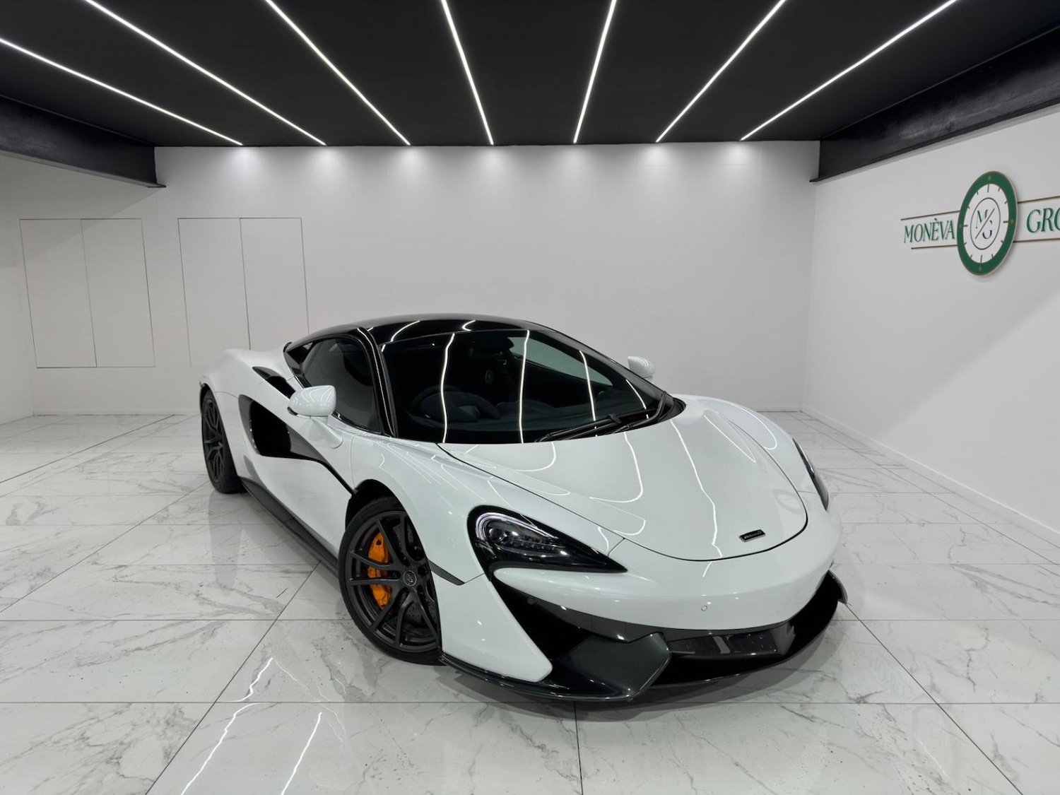 Used McLaren 570S 2017 for sale - 77494864: Photo 2