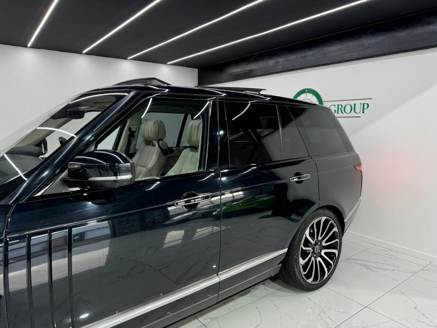 Used Land Rover Range Rover 2017 for sale - 77572818: Photo 17