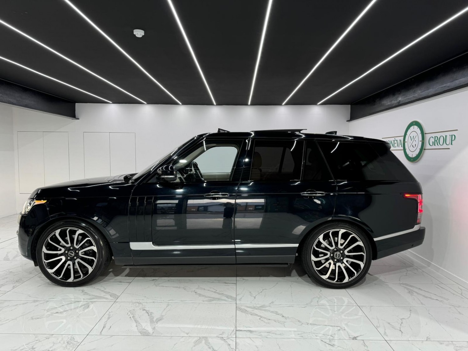 Used Land Rover Range Rover 2017 for sale - 77572818: Photo 3