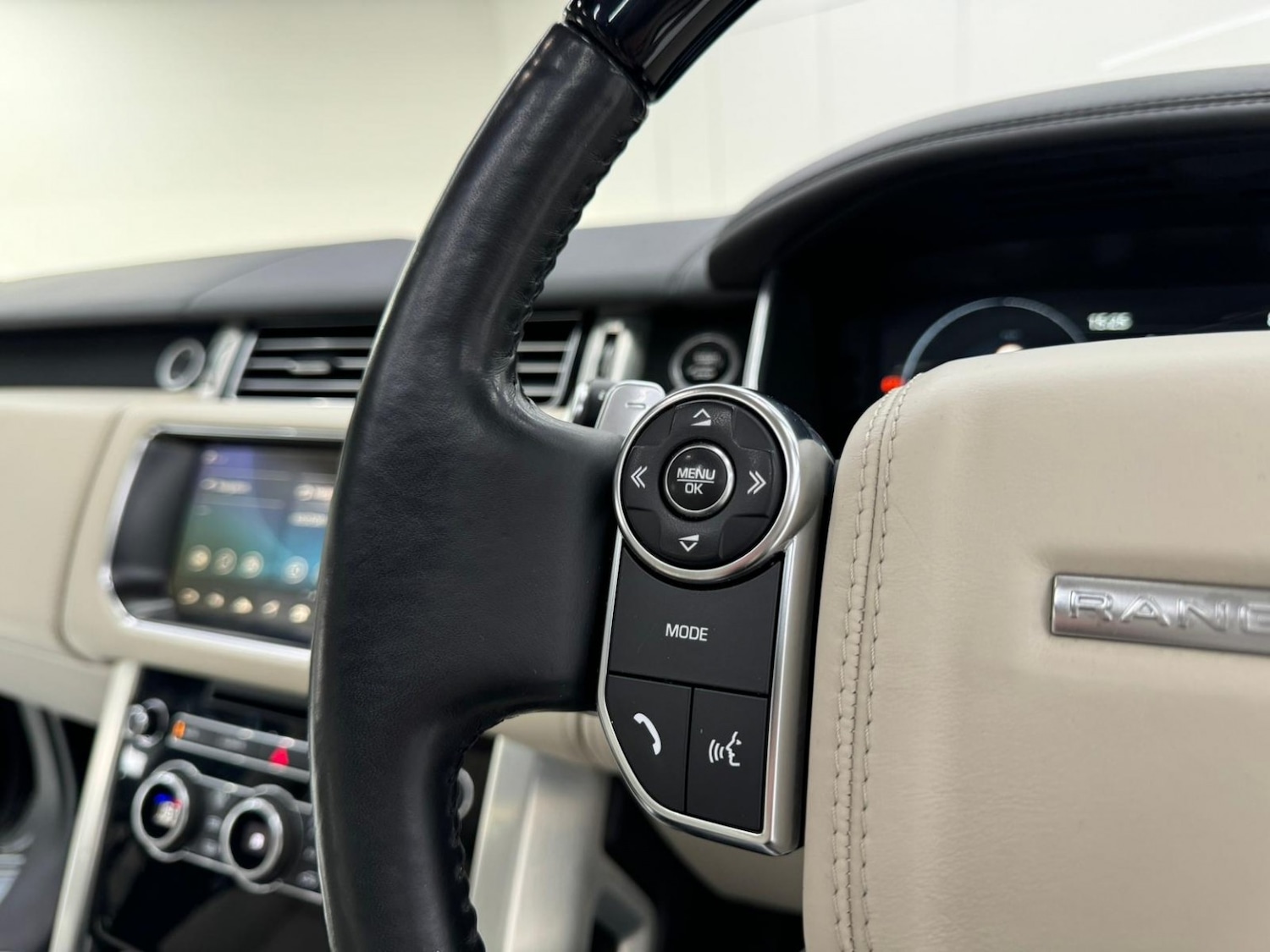 Used Land Rover Range Rover 2017 for sale - 77572818: Photo 39