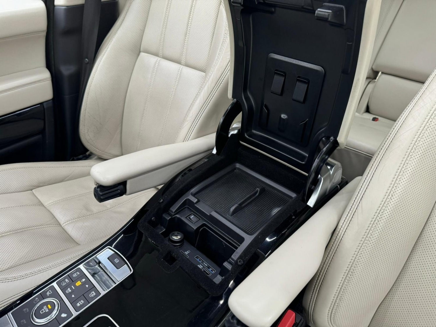 Used Land Rover Range Rover 2017 for sale - 77572818: Photo 43