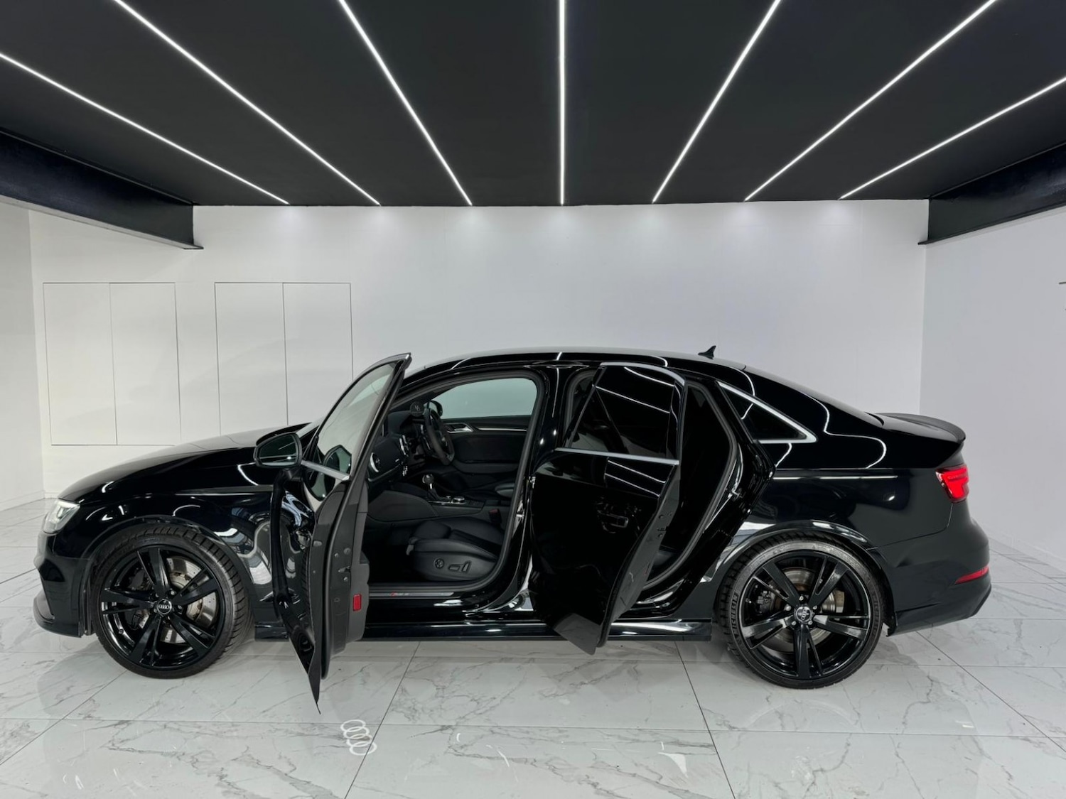 Used Audi RS3 2017 for sale - 77781807: Photo 27