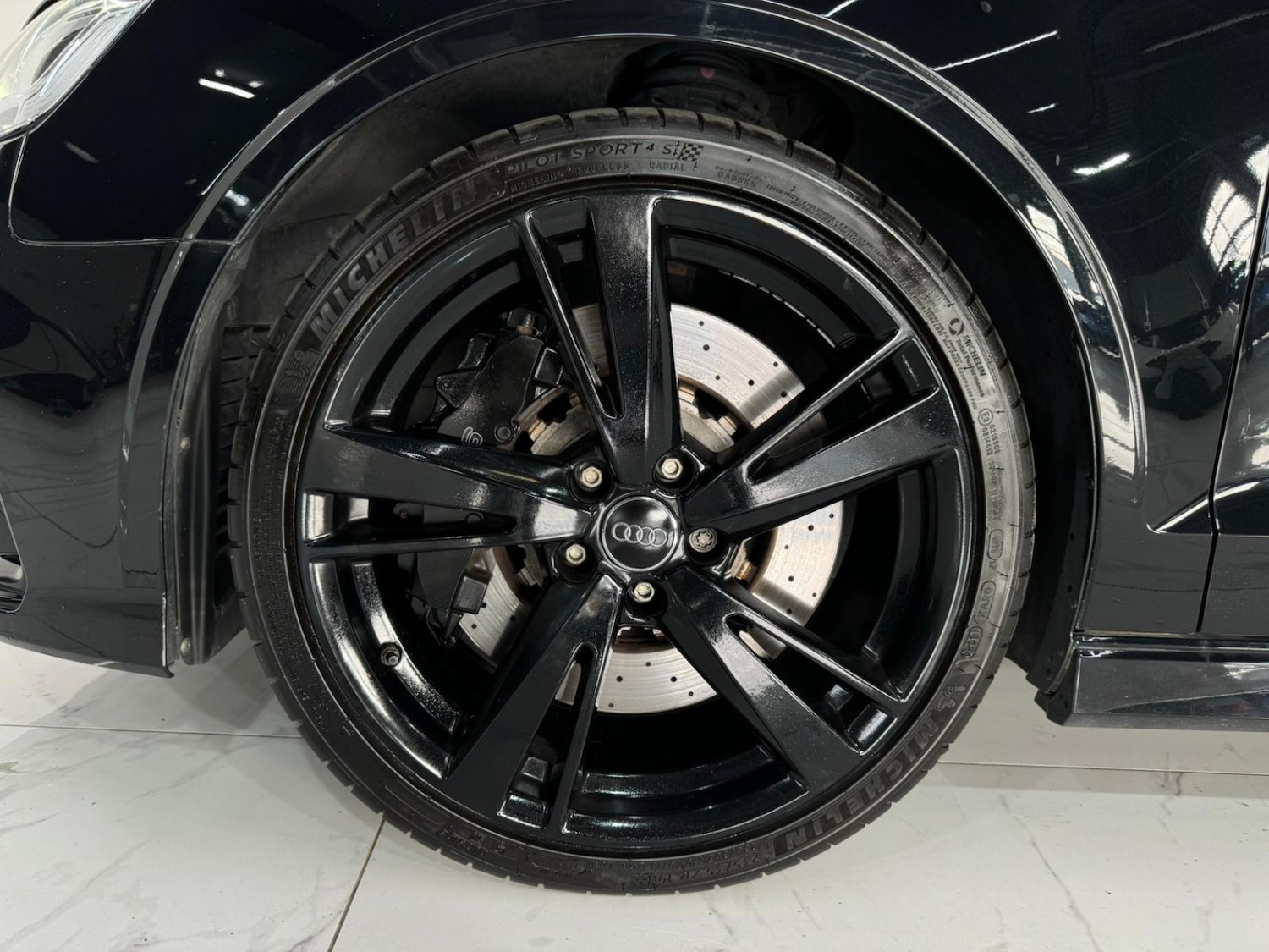 Used Audi RS3 2017 for sale - 77781807: Photo 32