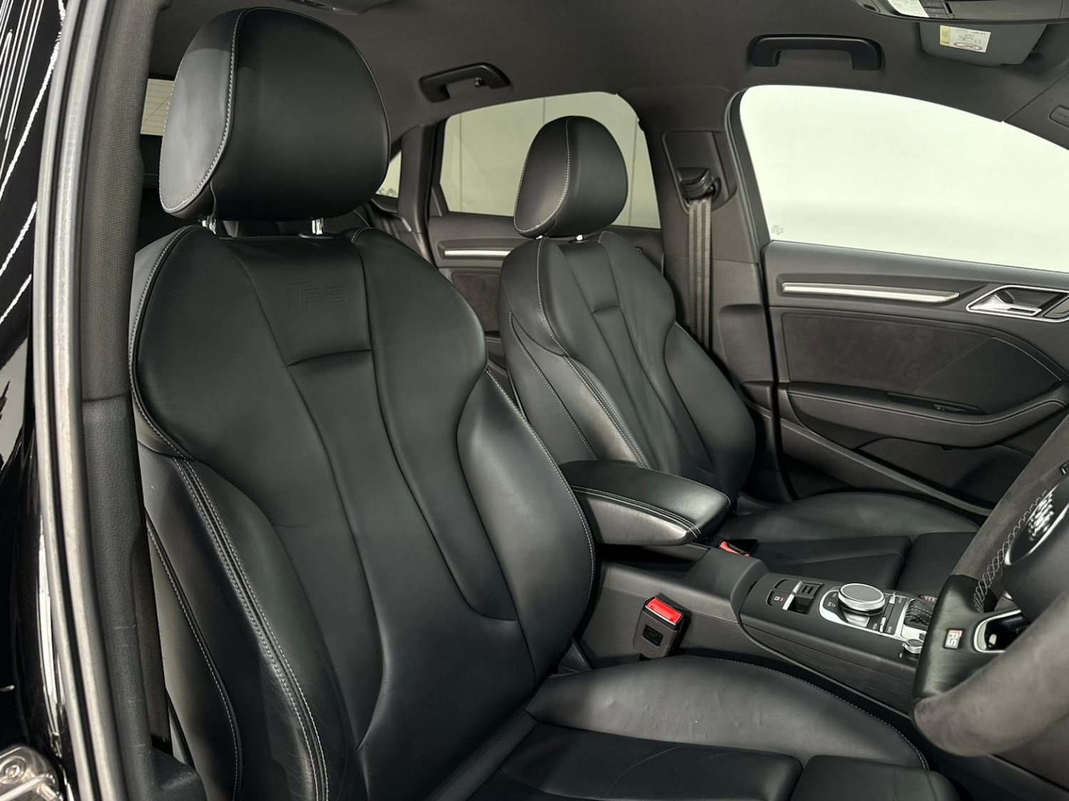 Used Audi RS3 2017 for sale - 77781807: Photo 43