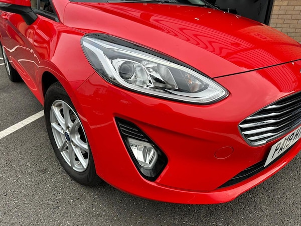 Used Ford Fiesta 2019 for sale - 76030761: Photo 2